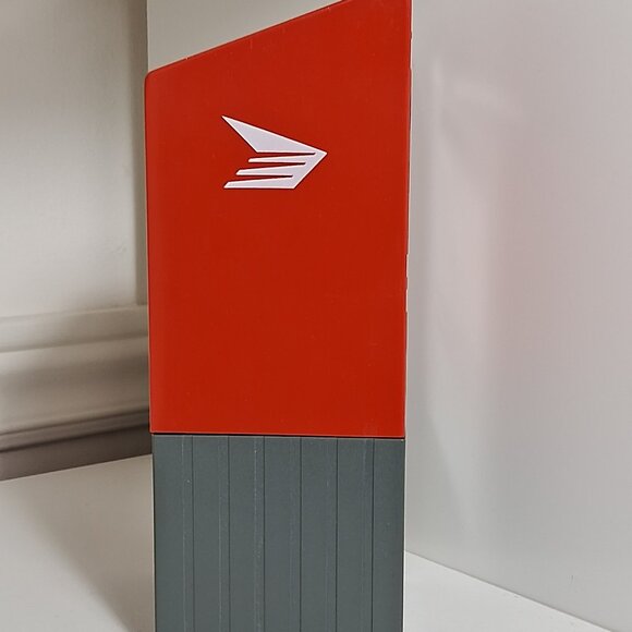 Canada Post Mail Box coin bank - Picture 4 of 8